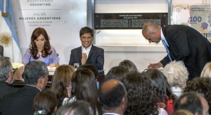 Buzzi Casa Rosada (1)