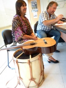 Entrega instrumentos Gobernador Costa