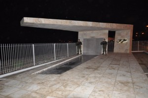 monumento malvinas cr