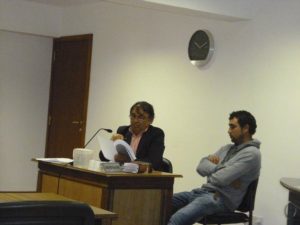 lo-juzgan-por-llevar-en-el-capot